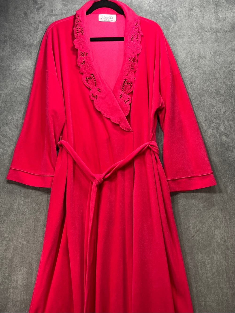 Vintage Vanity Fair Hot Pink Robe XL Floral Embroidered Long Lounge Robe